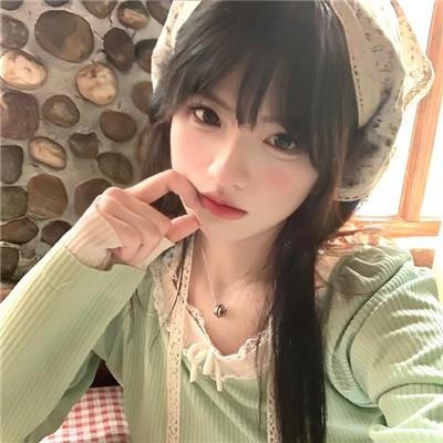 明子,秋子,索尼亚